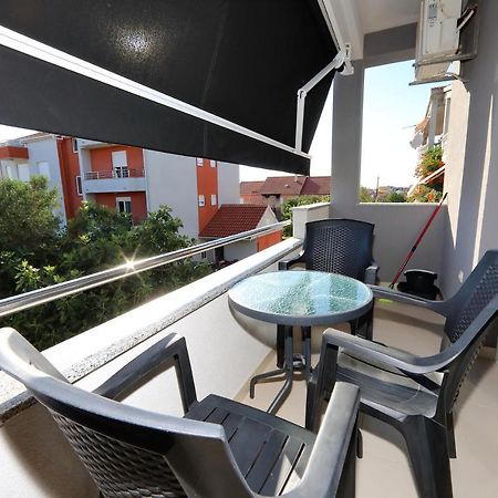 Apartments Neli บาร์บินเย ภายนอก รูปภาพ