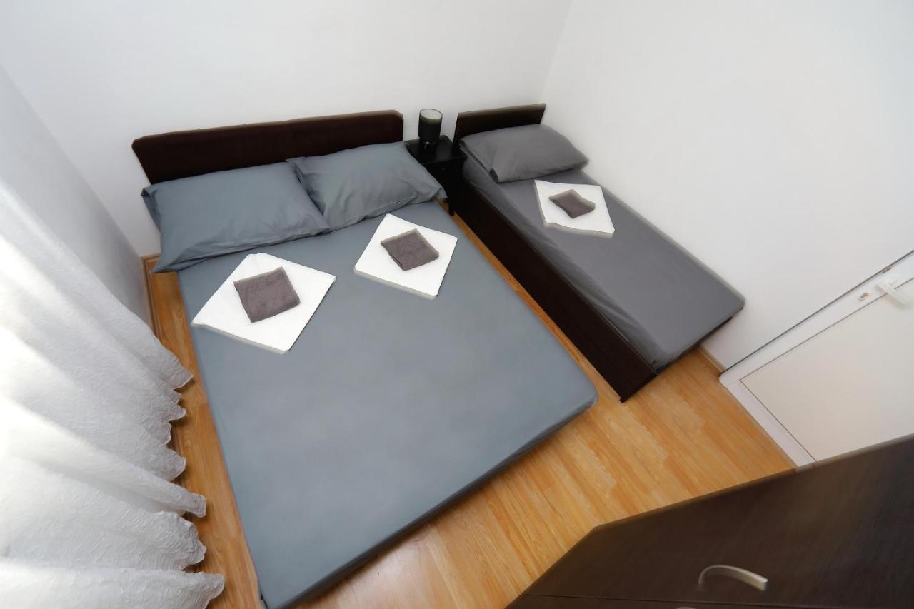 Apartments Neli บาร์บินเย ภายนอก รูปภาพ